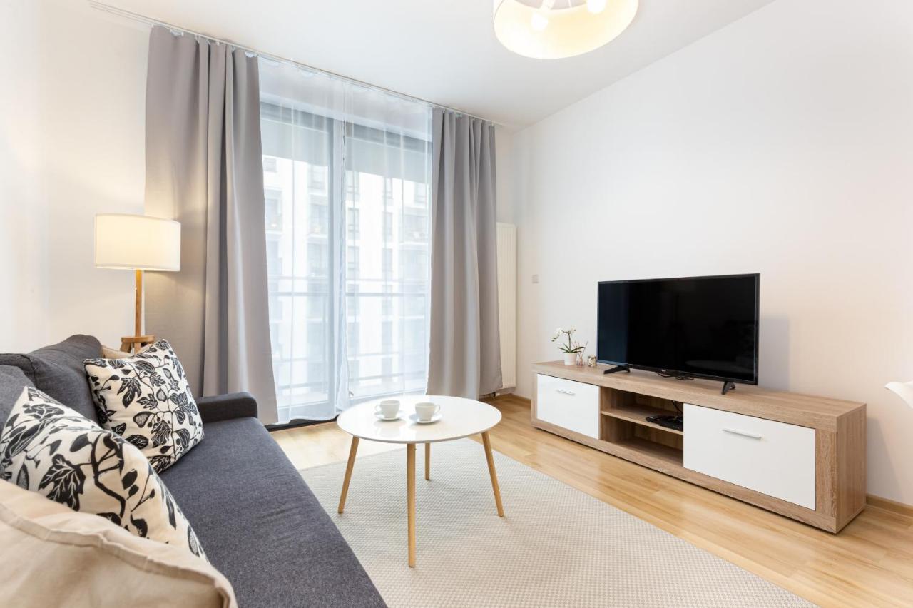 Apartments Varsovia Kasprzaka By Noclegi Renters Luaran gambar