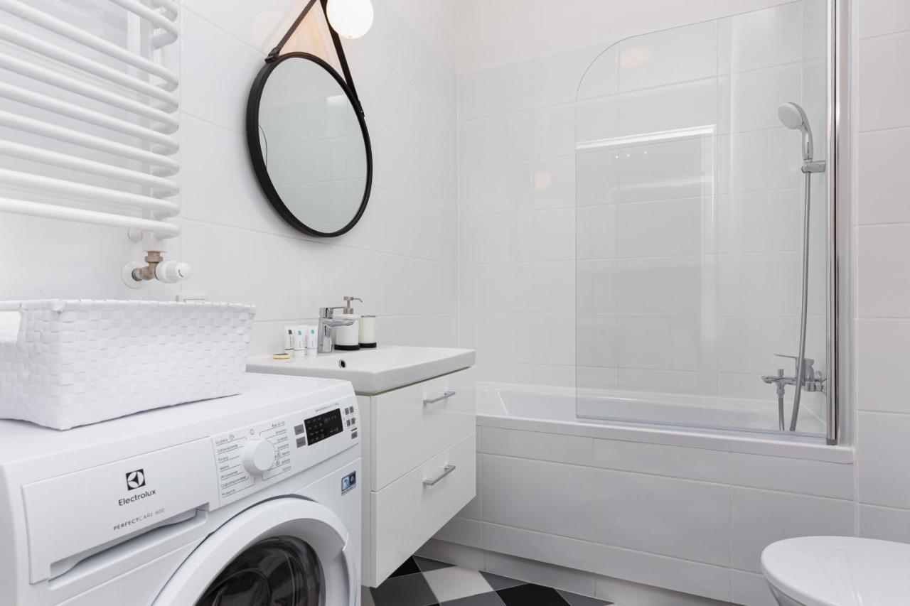 Apartments Varsovia Kasprzaka By Noclegi Renters Luaran gambar